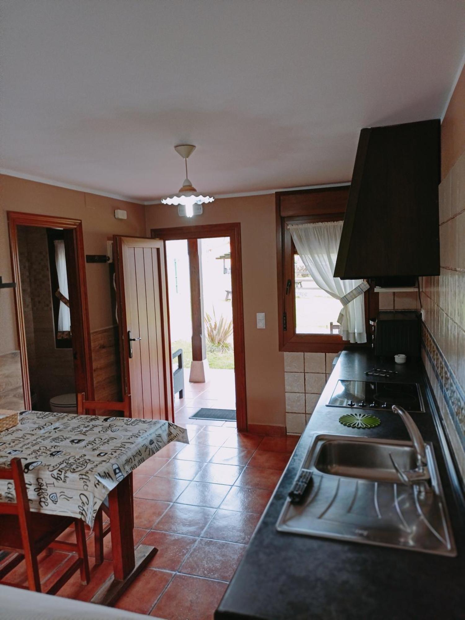 Apartamentos El Castaneu Corao Extérieur photo