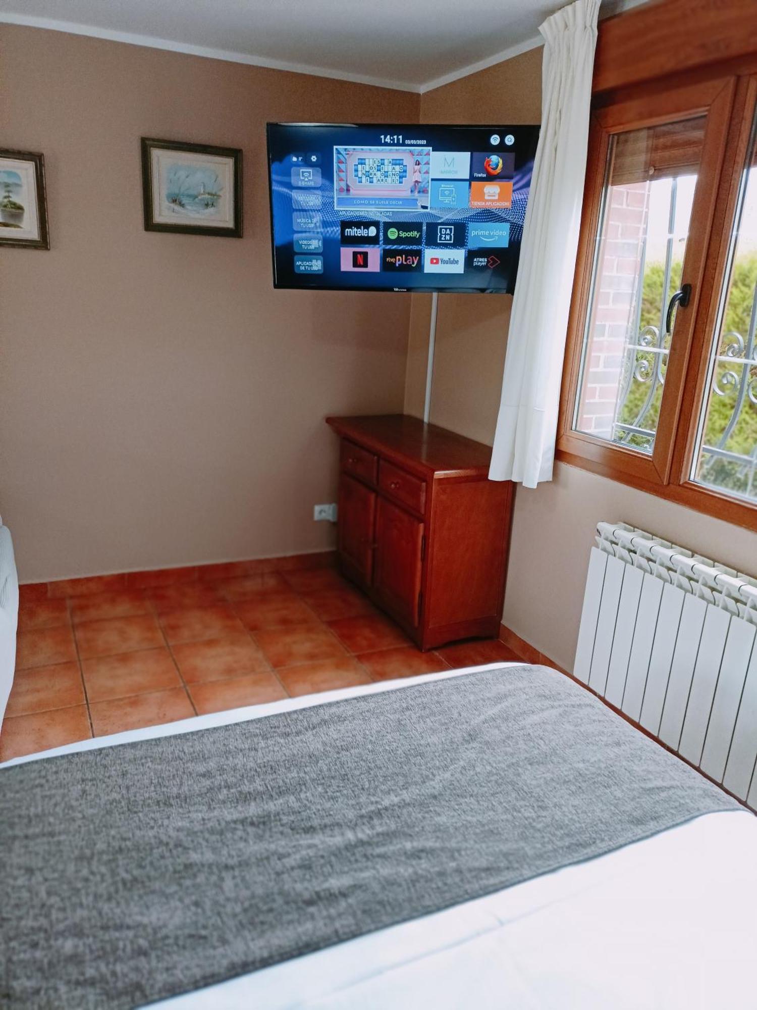 Apartamentos El Castaneu Corao Extérieur photo